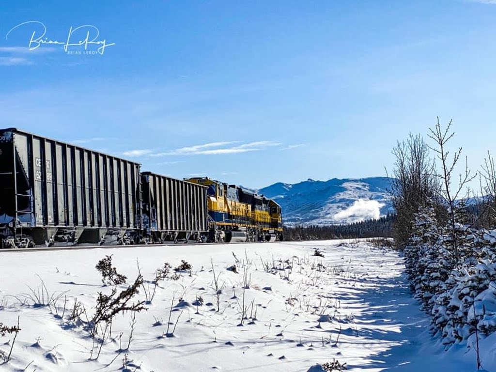 Fairbanks cola train loading for Usibelli tipple